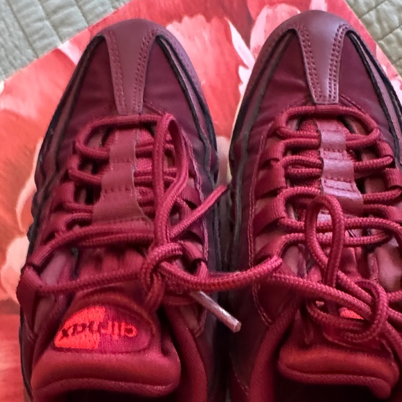 Nike Air Max Deep Red Sneakers - Picture 10 of 10